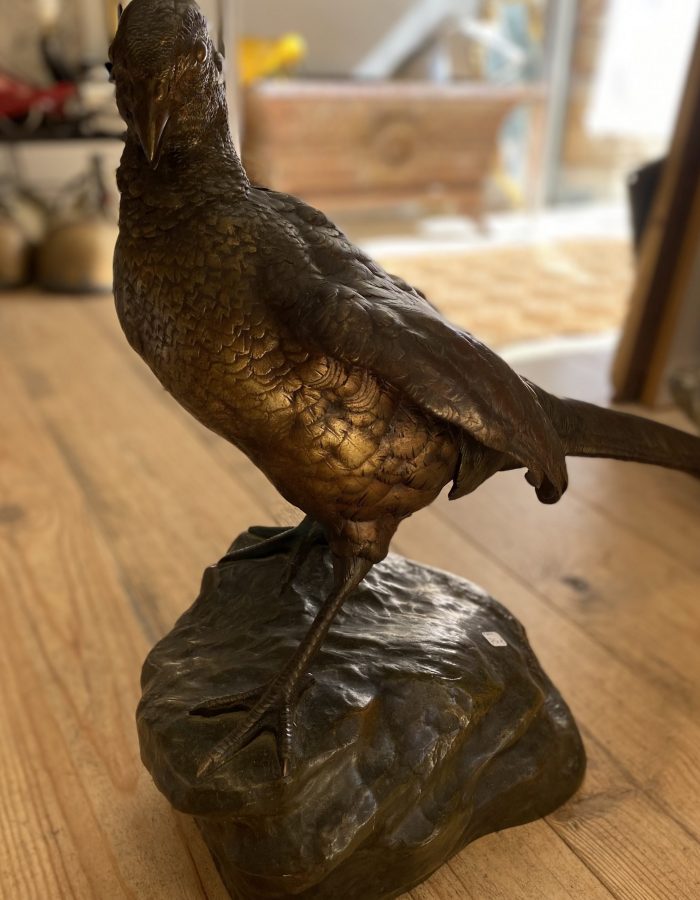 Bronze animalier de Jules Moigniez – Oiseau finement ciselé, patine chaude et naturalisme élégant, sculpture de caractère du XIXe siècle
